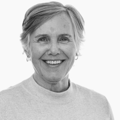 Image of Di Robertson